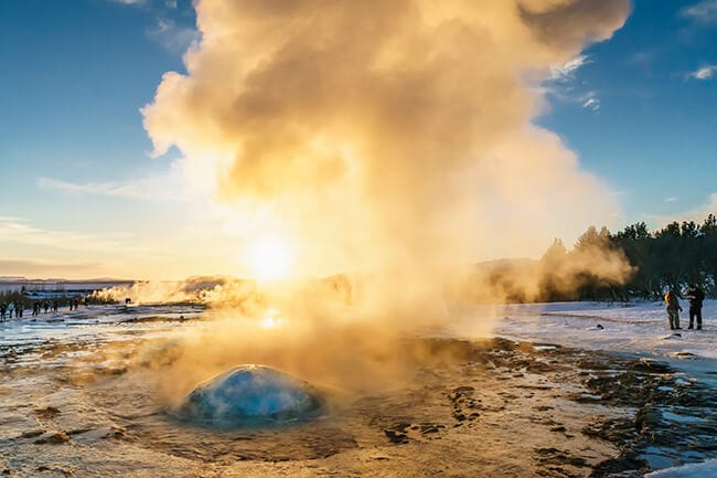 Geysir-winter-Iceland.jpg