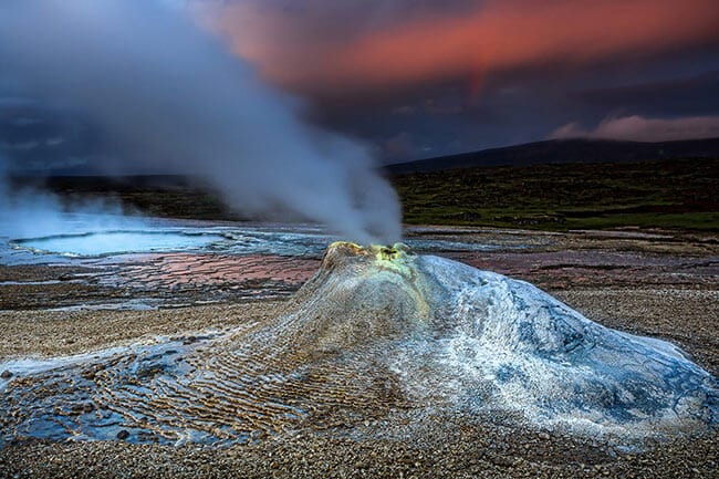 Hveravellir-geothermal-area-Iceland.jpg