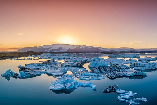 Beautiful glacier lake Jökullsarlon