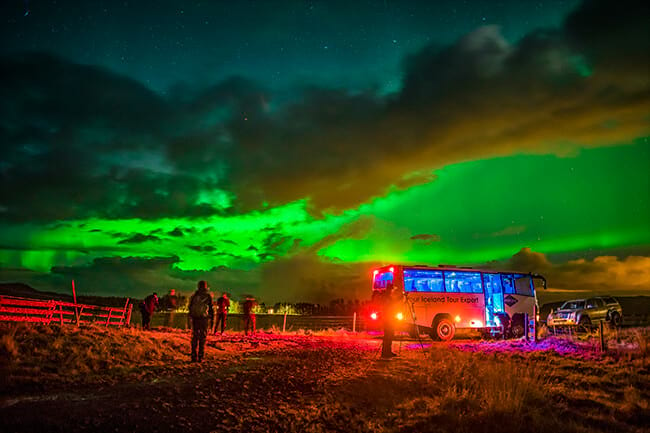 grayline iceland northern lights tour