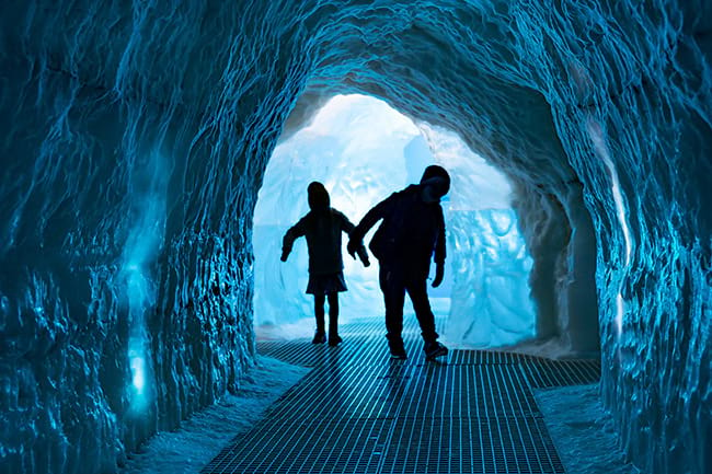 Perlan-children-in-Ice-Cave.jpg