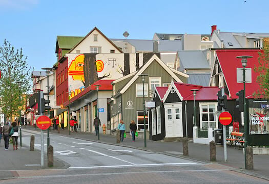 Reykjavik-Downtown-town-house-accommodation-travelling-street114371720.jpg