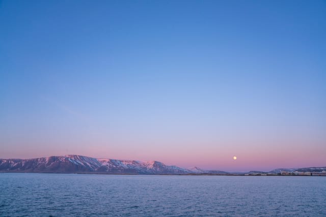 day-and-night-in-iceland