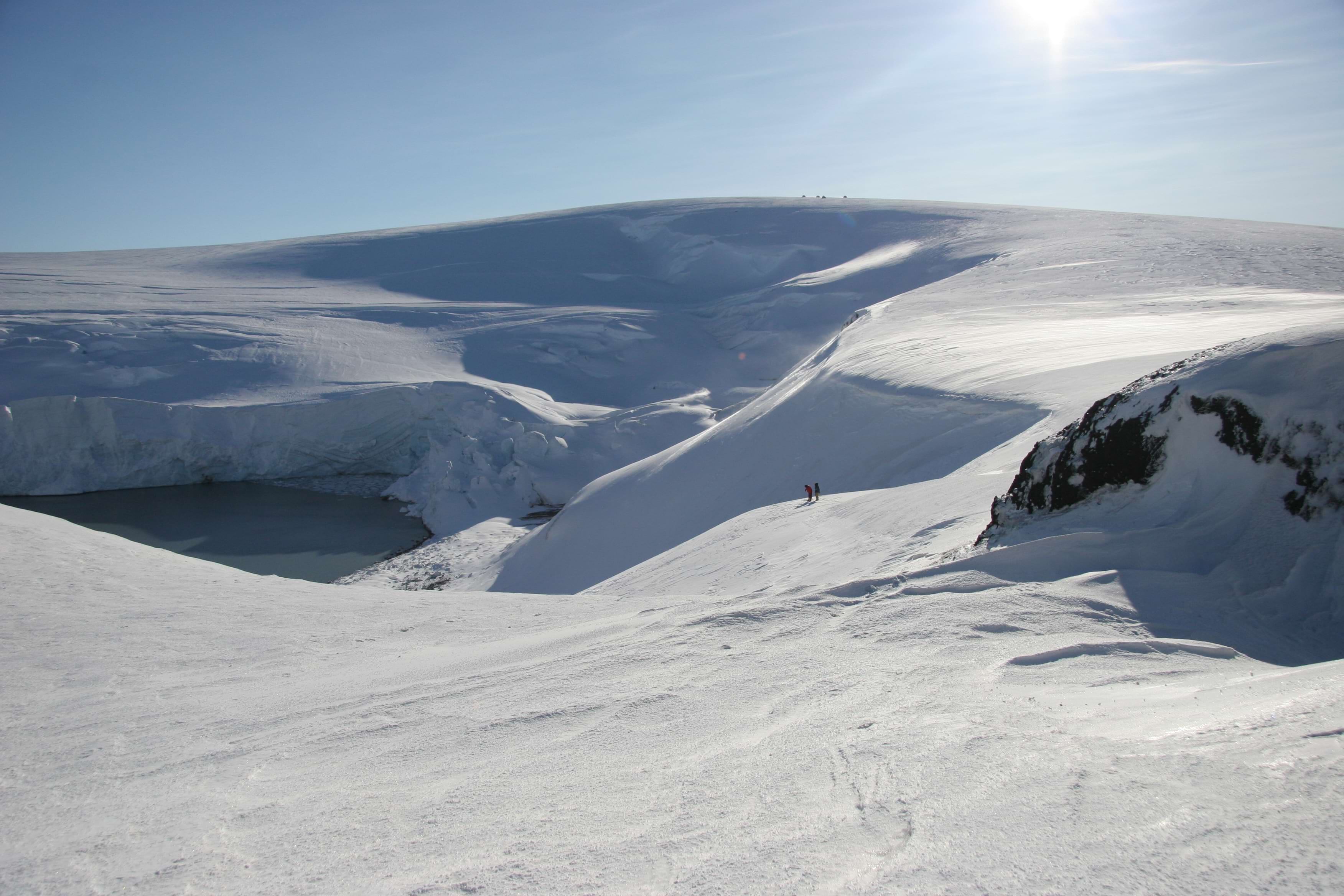 vatnajokull glacier in iceland